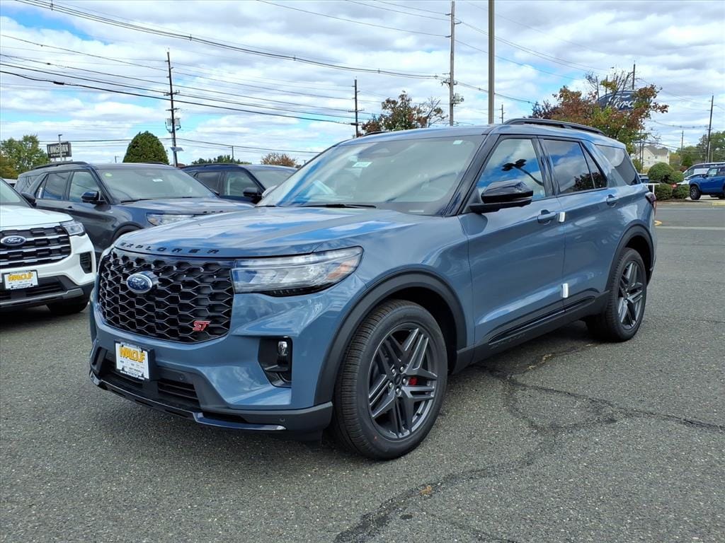 New 2025 Ford Explorer ST SUV