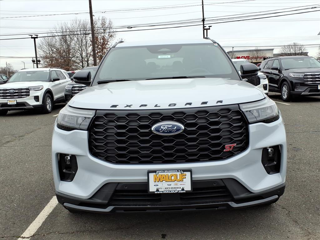2026 Ford Explorer ST photo 2