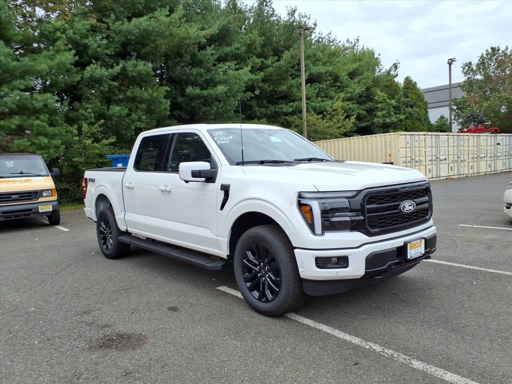 New 2025 Ford F-150 Lariat Truck SuperCrew Cab