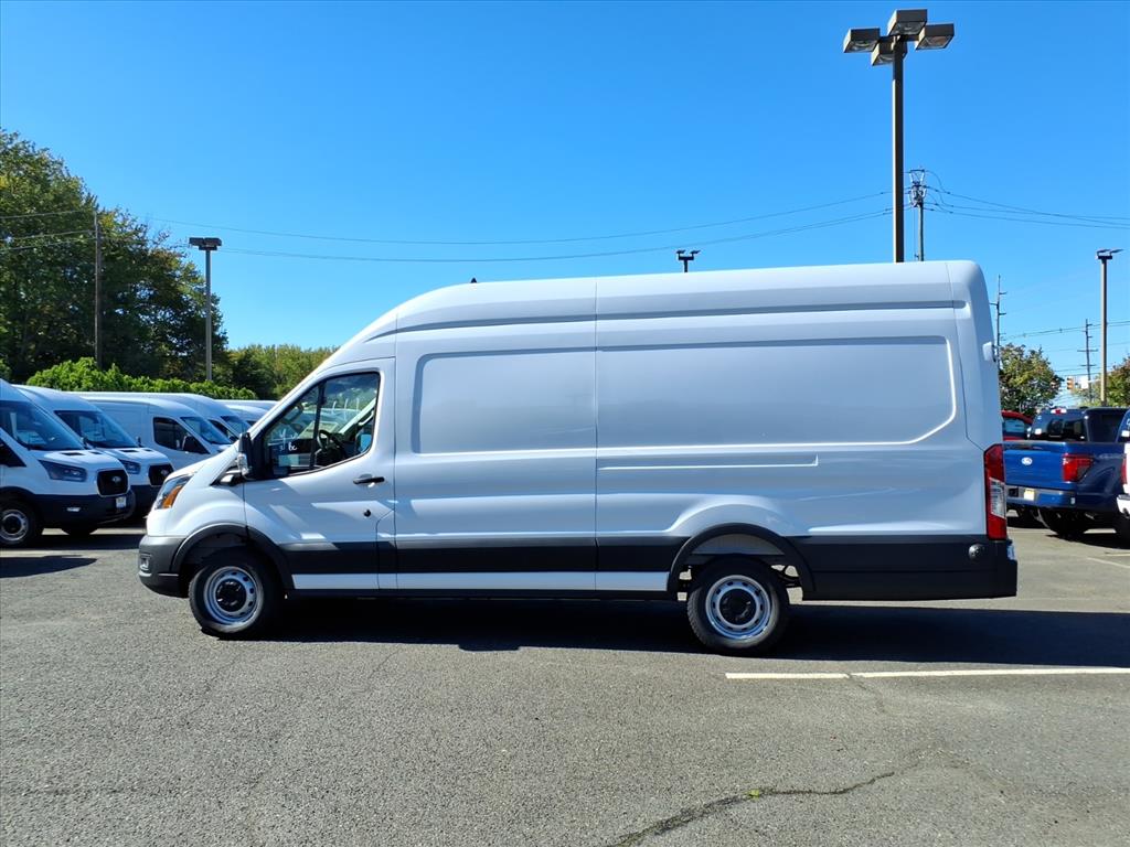 2025 Ford Transit Cargo Van photo 3