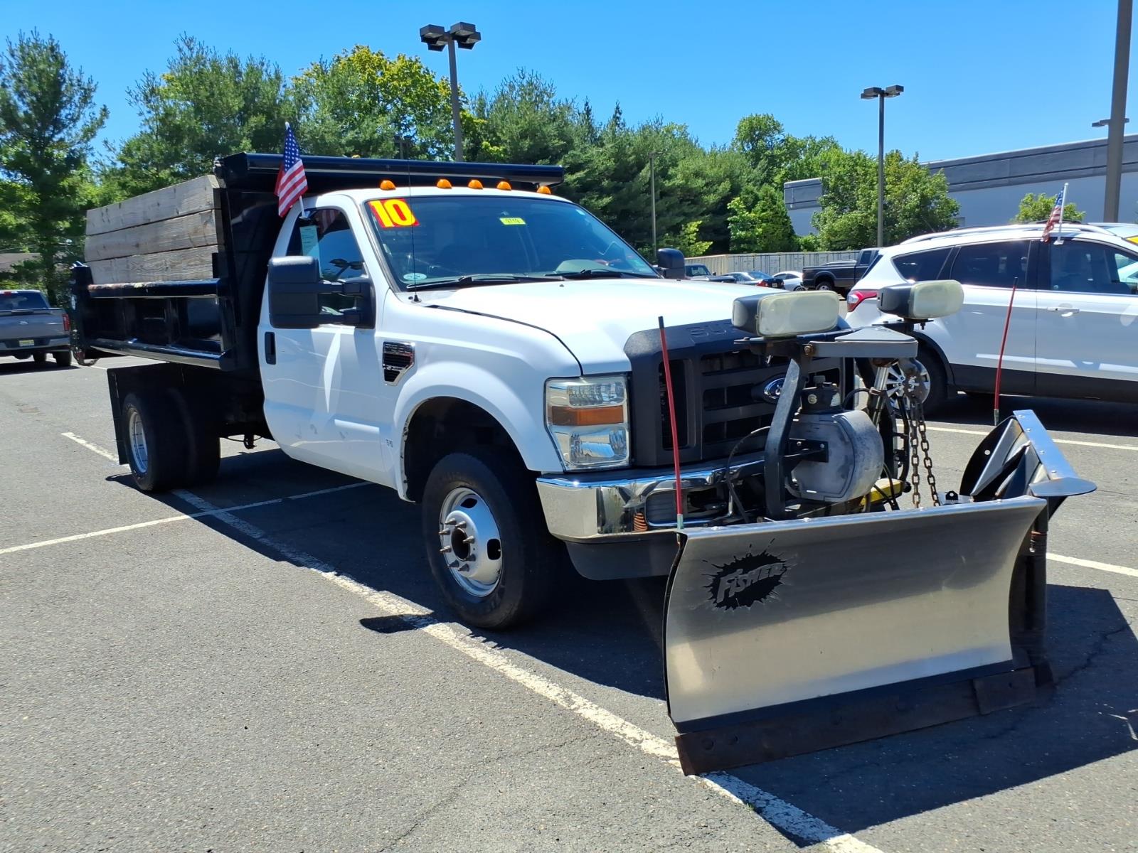 2010 Ford F-350 XL 4x4 Regular Cab 137-In DRW's photo