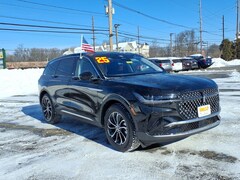 2025 Lincoln Nautilus Hybrid Premiere SUV