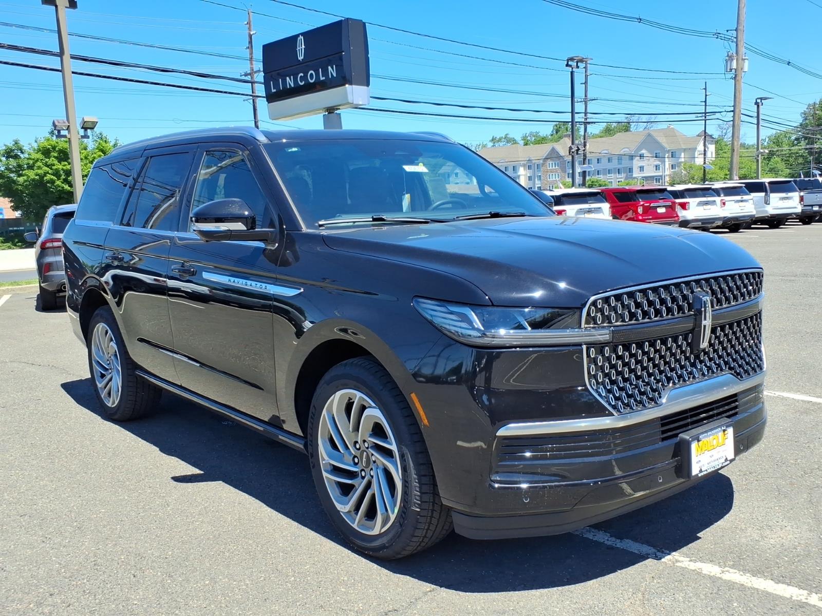 2026 Lincoln Navigator Reserve 4WD's photo