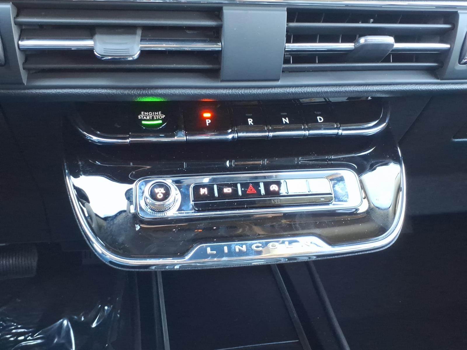 2026 Lincoln Corsair Premiere - Photo 19