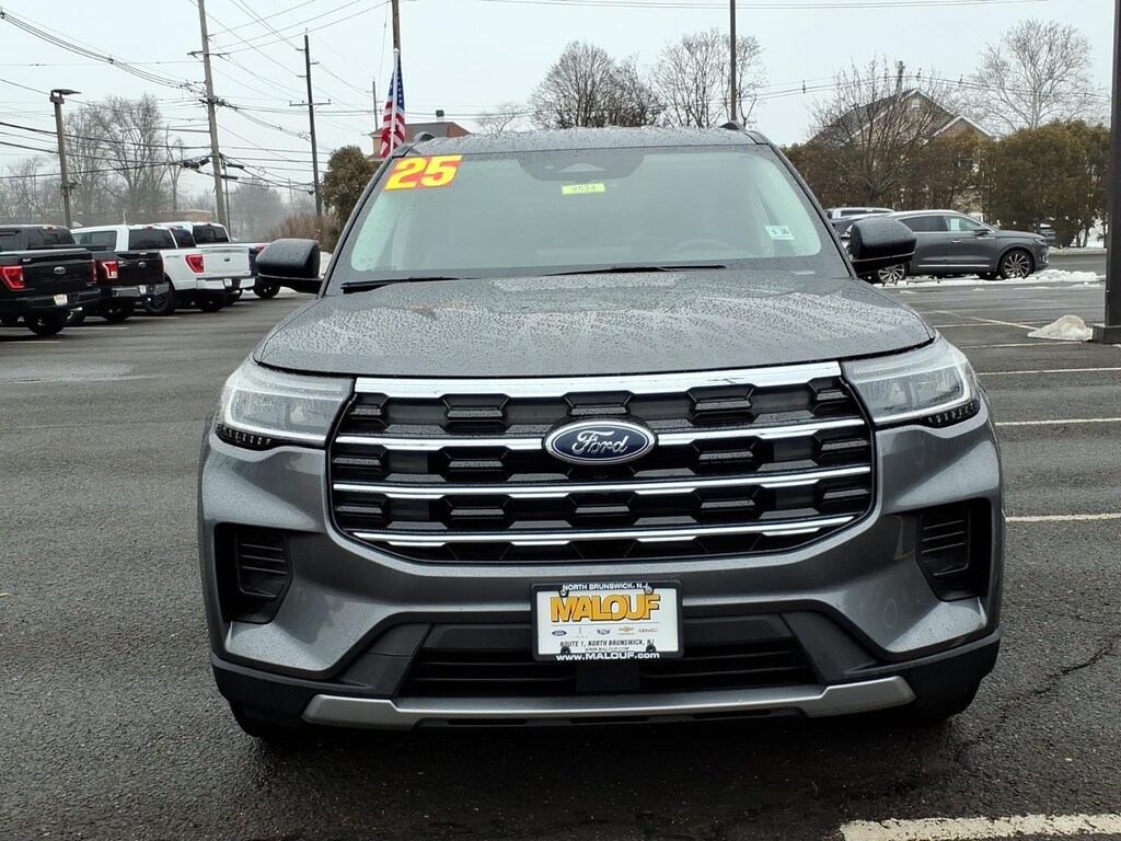 Used 2025 Ford Explorer Active SUV