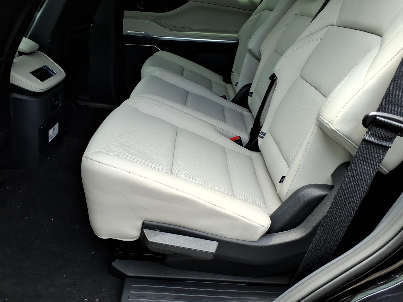 2026 Lincoln Navigator Premiere - Photo 12