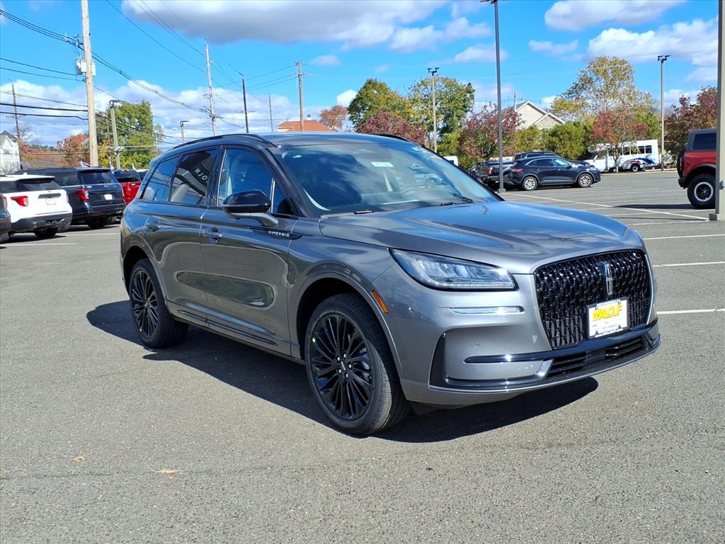 2026 Lincoln Corsair Premiere's photo