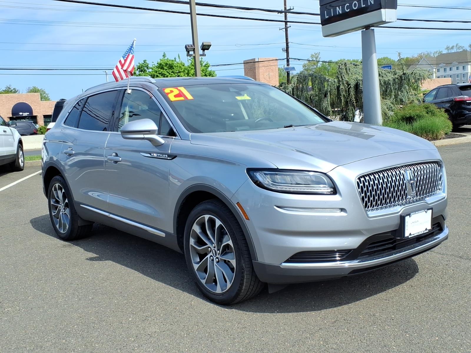 2021 Lincoln Nautilus Reserve AWD's photo