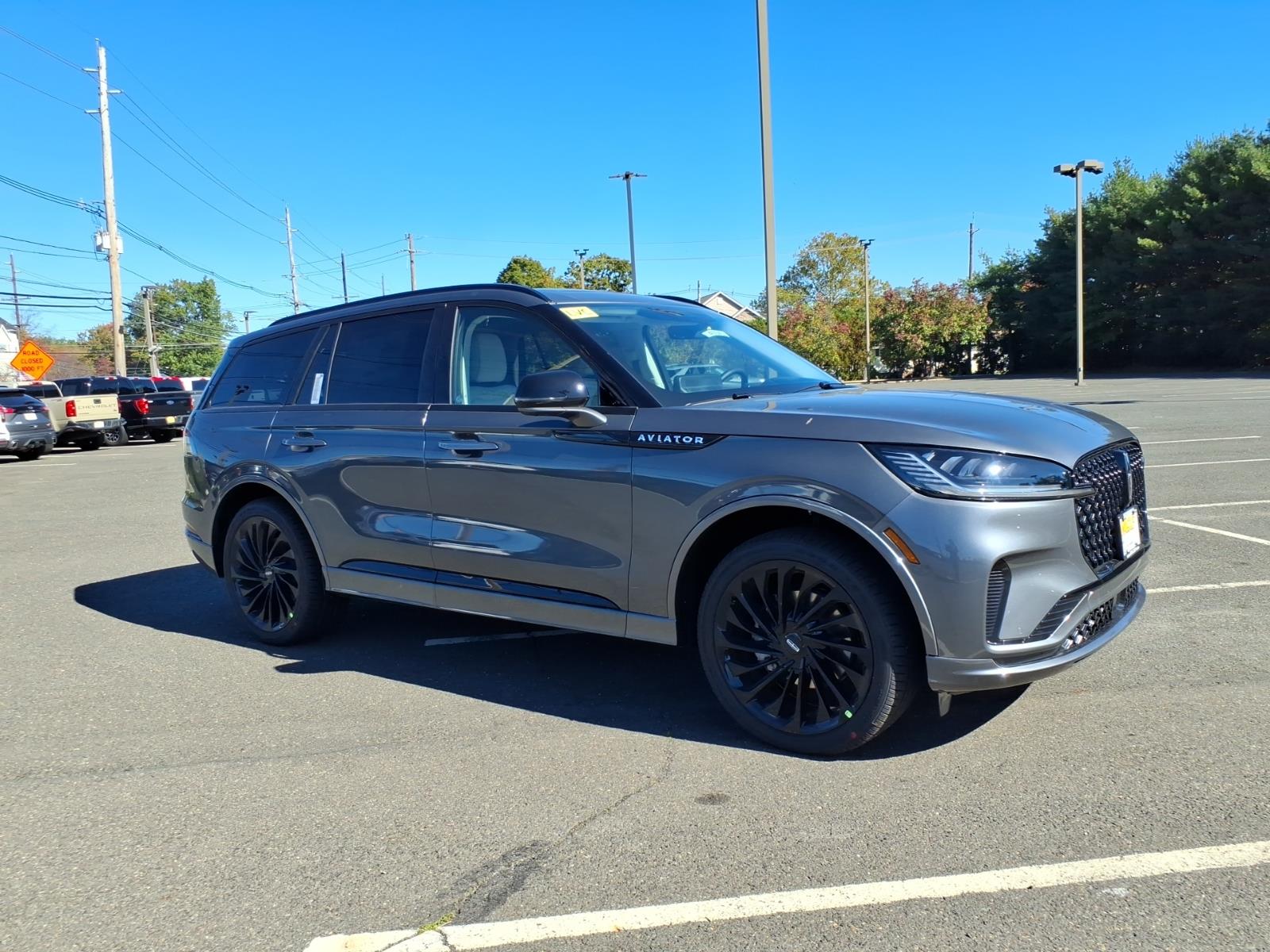 2027 Lincoln Aviator