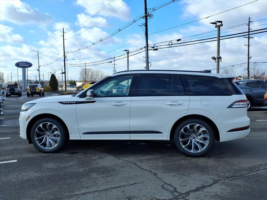 New 2026 Lincoln Aviator Premiere SUV