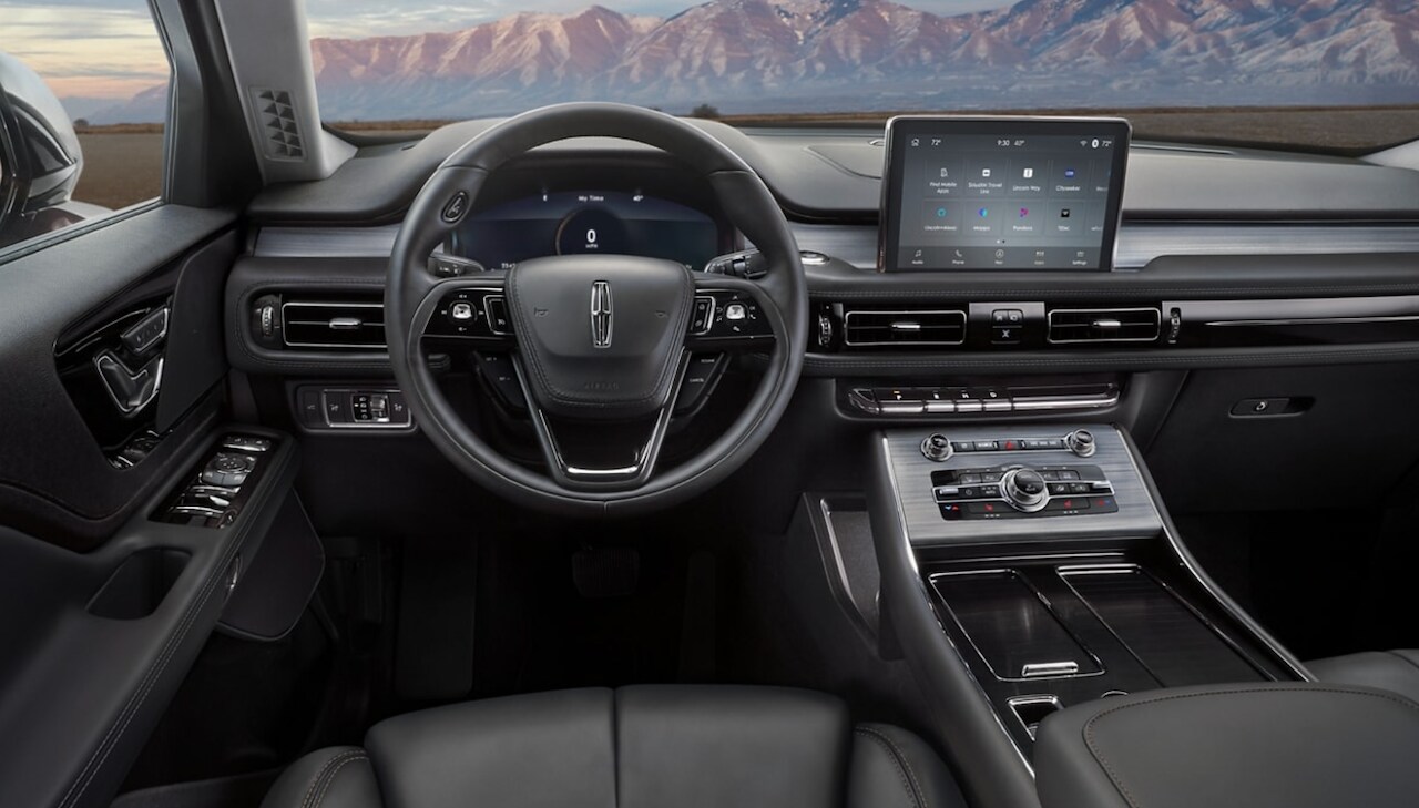 2023 Lincoln Aviator Interior.png