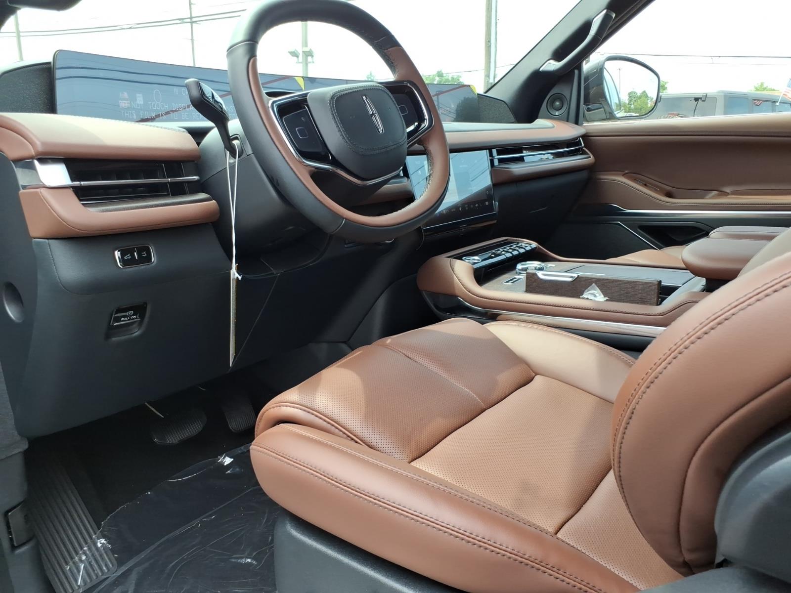 2027 Lincoln Navigator Reserve - Photo 13