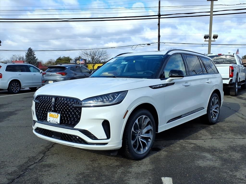 New 2026 Lincoln Aviator Premiere SUV