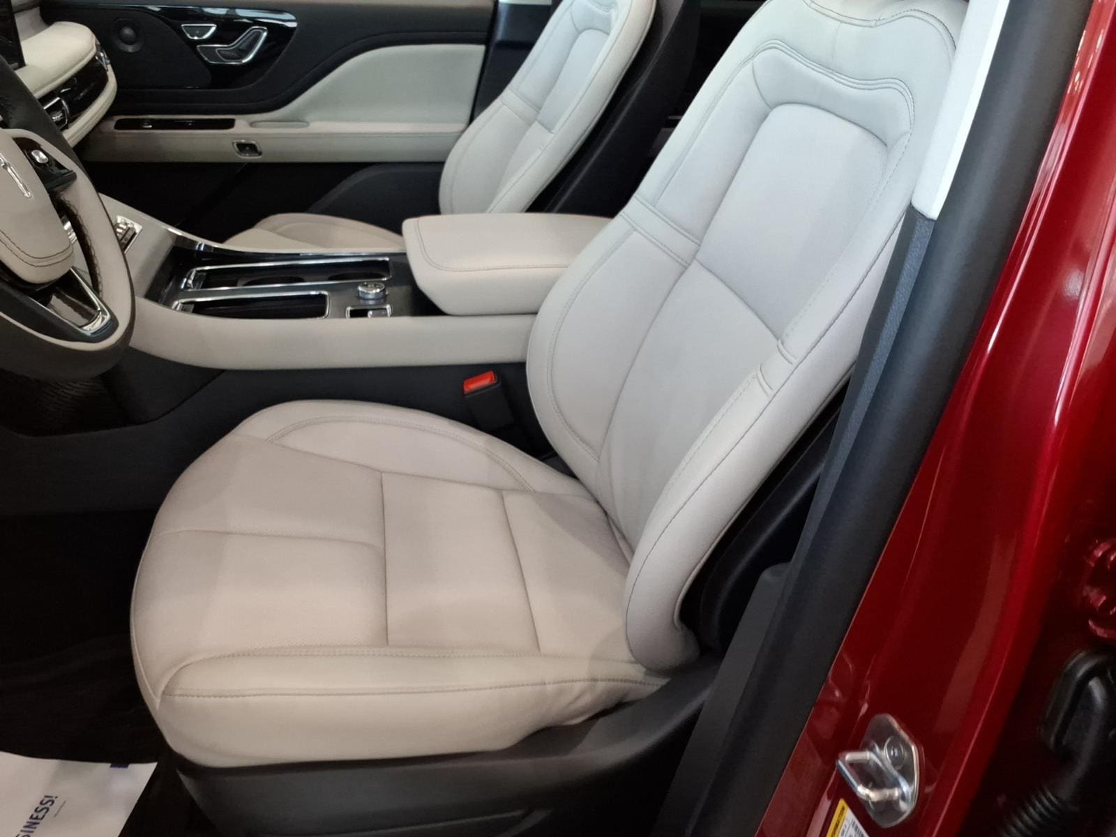 2026 Lincoln Aviator Reserve - Photo 13