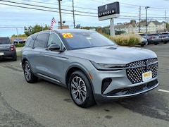2025 Lincoln Nautilus Hybrid Premiere SUV