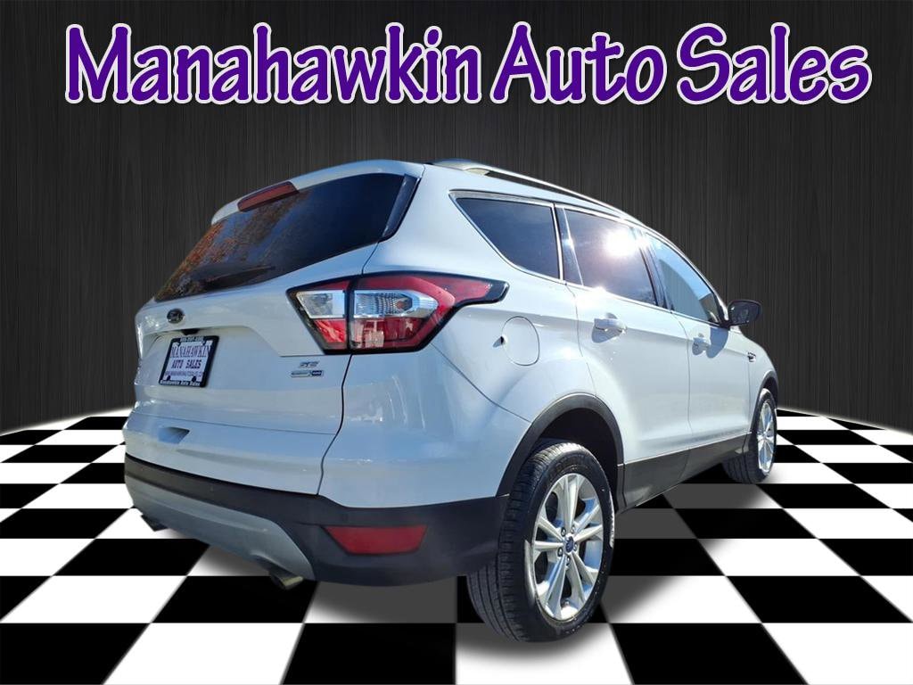 Used 2017 Ford Escape SE SUV