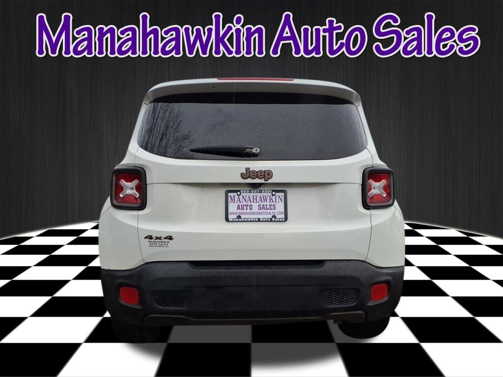 2016 Jeep Renegade Latitude North Edition photo 2