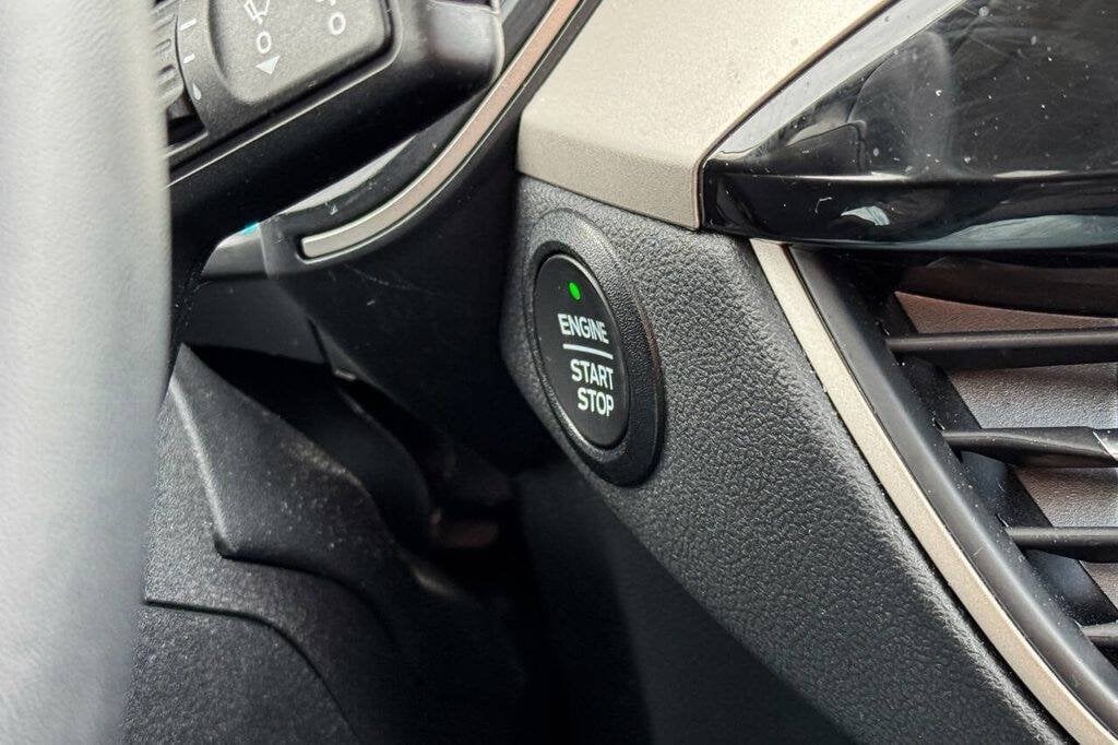 2022 Ford Escape SEL - Photo 22
