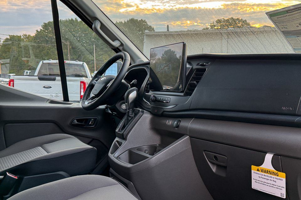 2025 Ford Transit Passenger Van XL - Photo 15