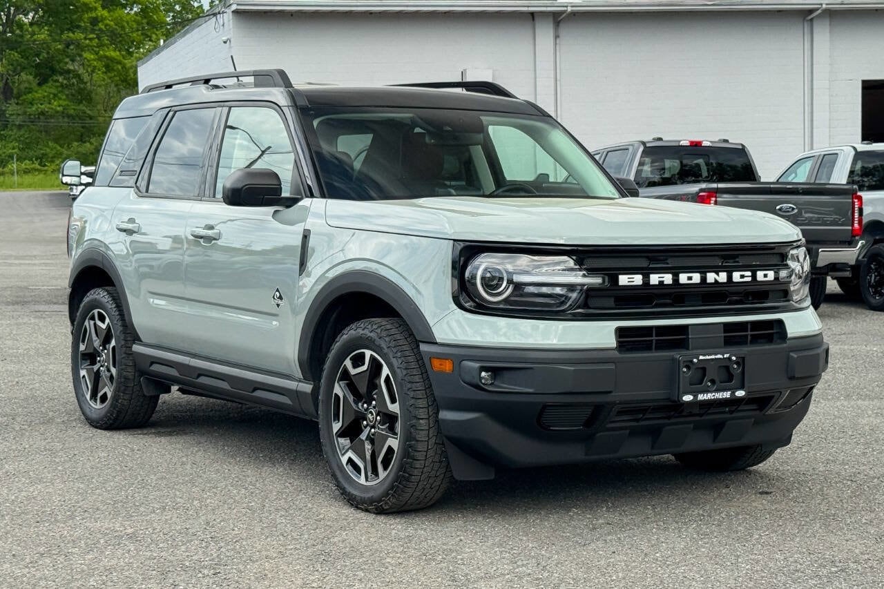 2021 Ford Bronco Sport Outer Banks 4X4's photo
