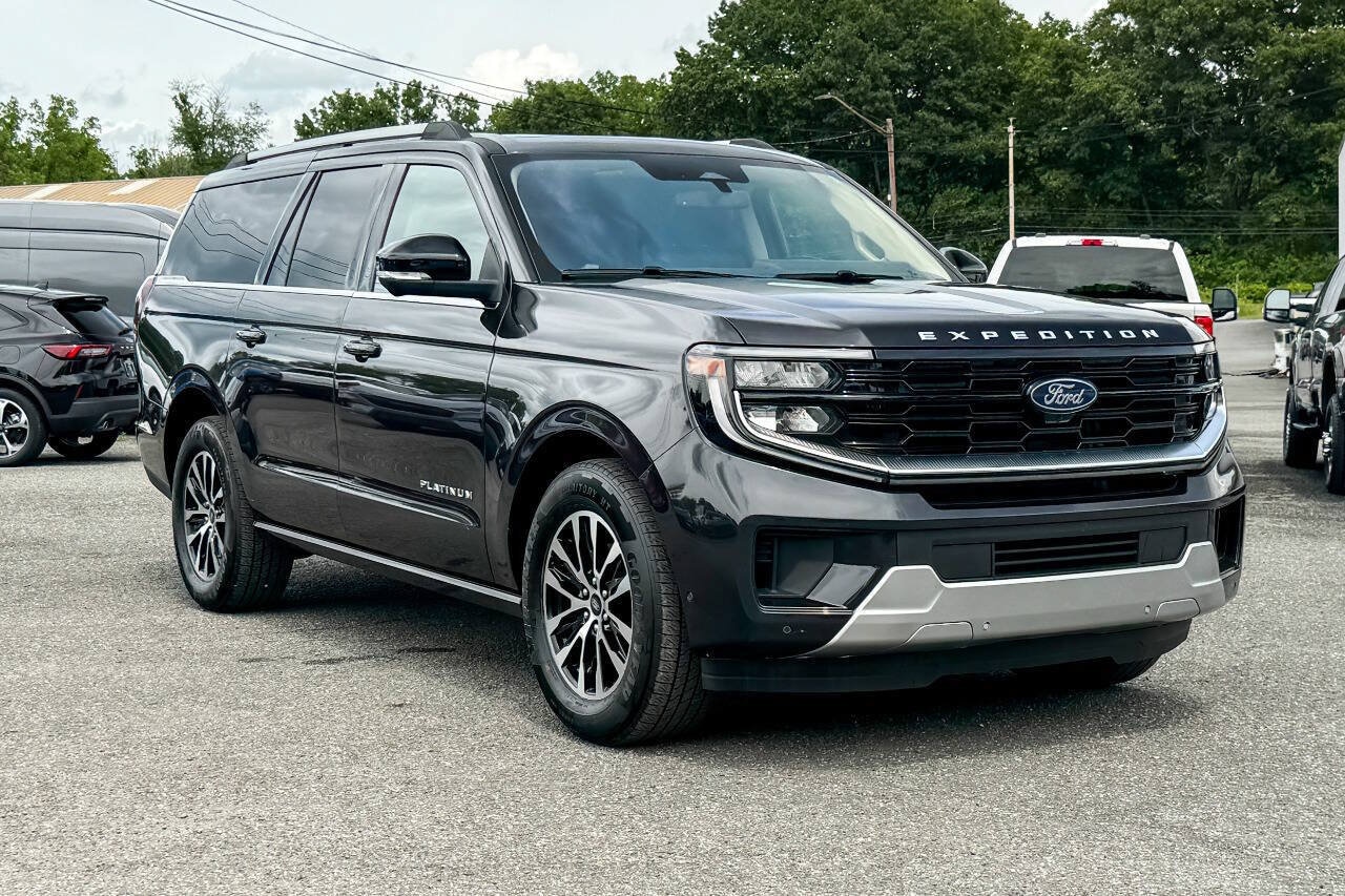 2025 Ford Expedition Platinum MAX 4x4's photo