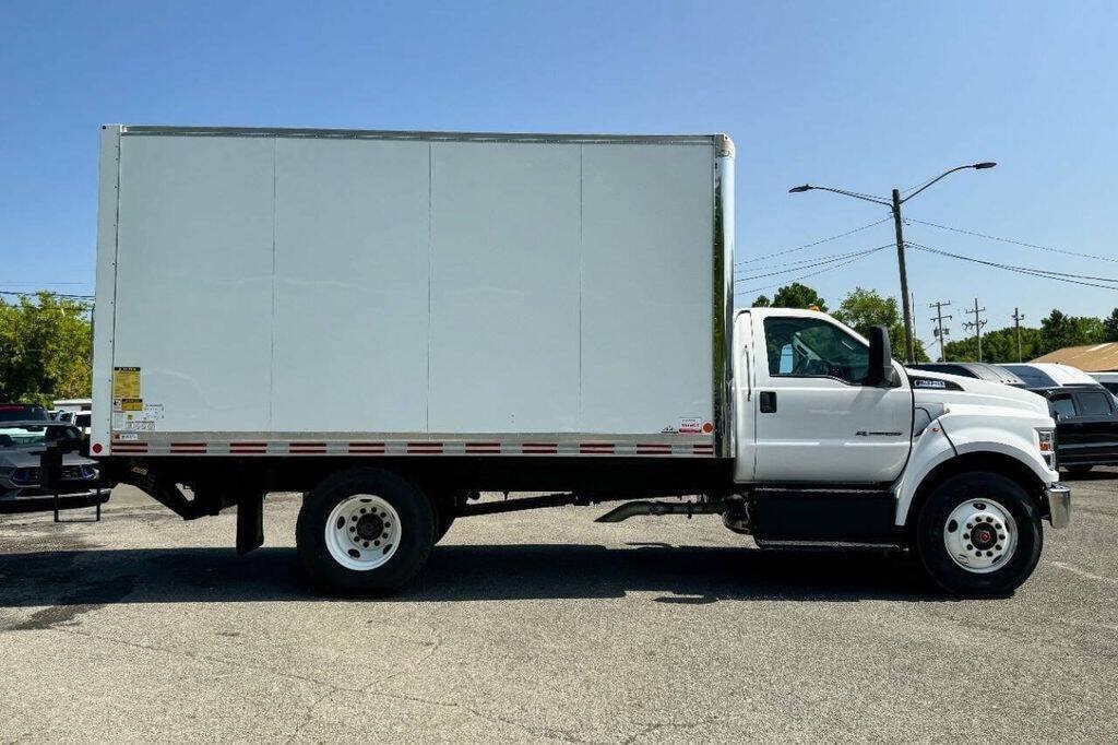 Used 2022 Ford F-650 Super Duty 4X2 2dr Regular Cab 158 260 in. WB Chassis