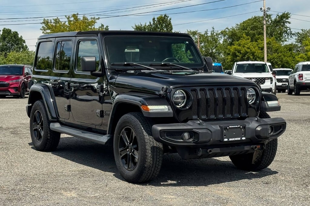 Used 2021 Jeep Wrangler Unlimited Unlimited Sahara Altitude SUV