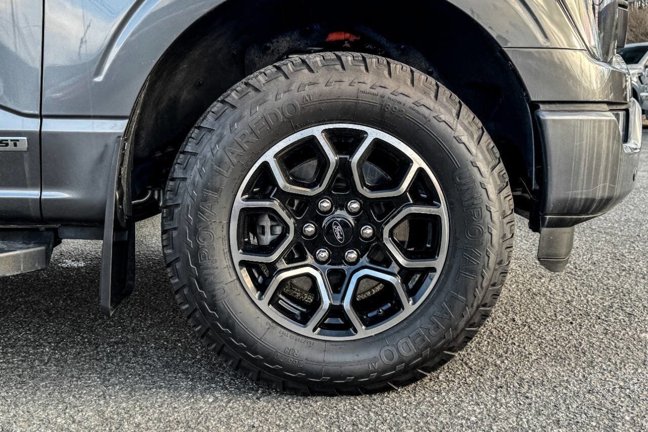 2022 Ford F-150 Lariat - Photo 10