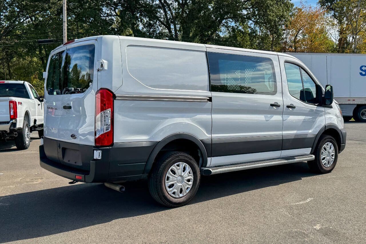 2023 Ford Transit photo 2