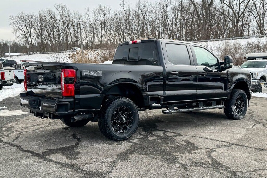 New 2026 Ford F-350SD Lariat Truck