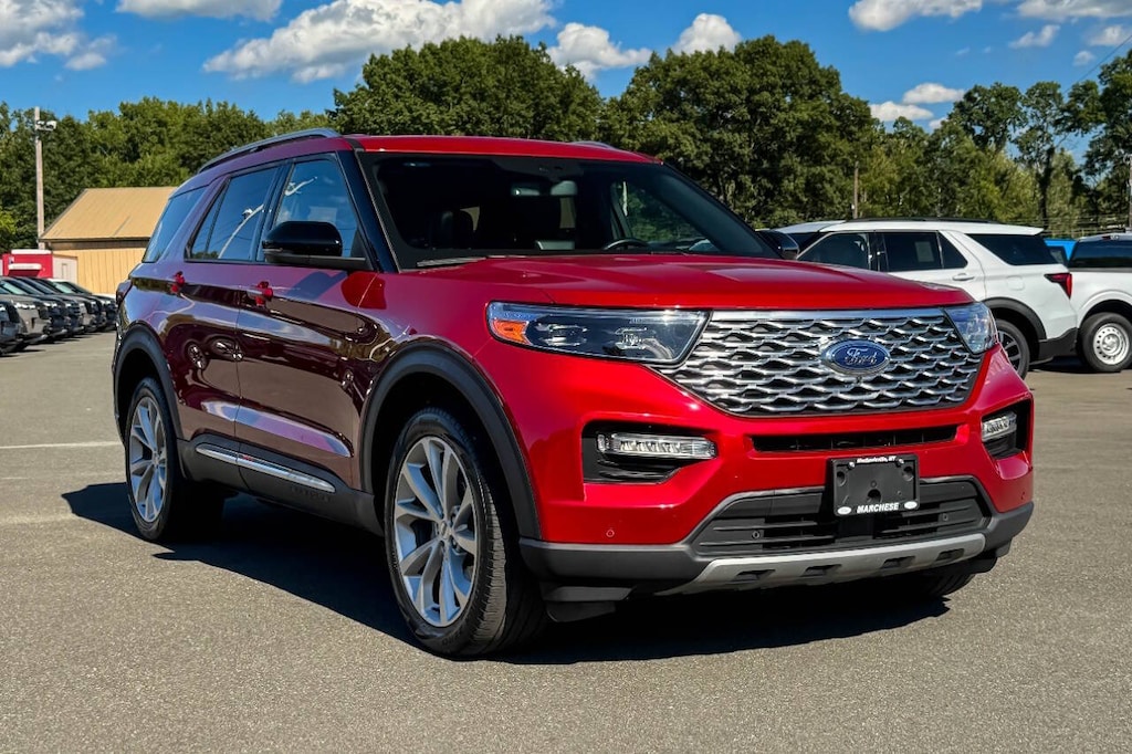 Used 2023 Ford Explorer Platinum AWD 4dr SUV SUV