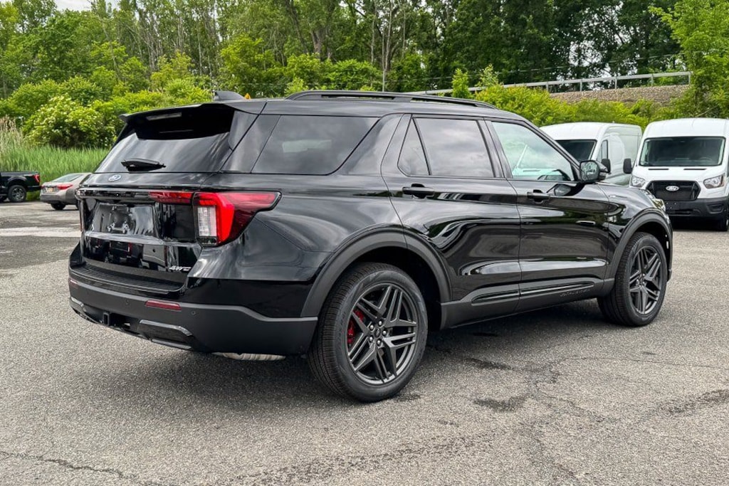New 2026 Ford Explorer ST-Line SUV
