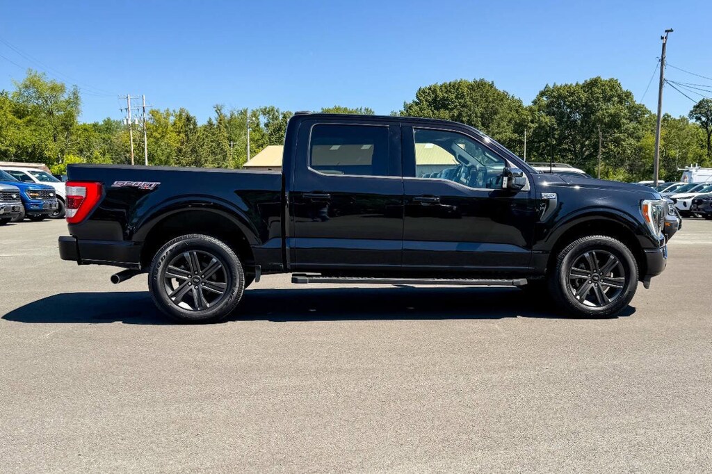Used 2023 Ford F-150 Lariat 4x4 4dr SuperCrew 5.5 ft. SB Truck SuperCrew Cab