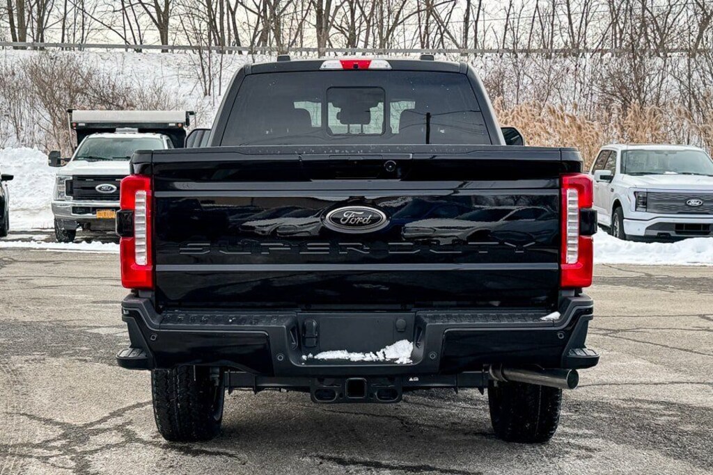 New 2026 Ford F-350SD Lariat Truck