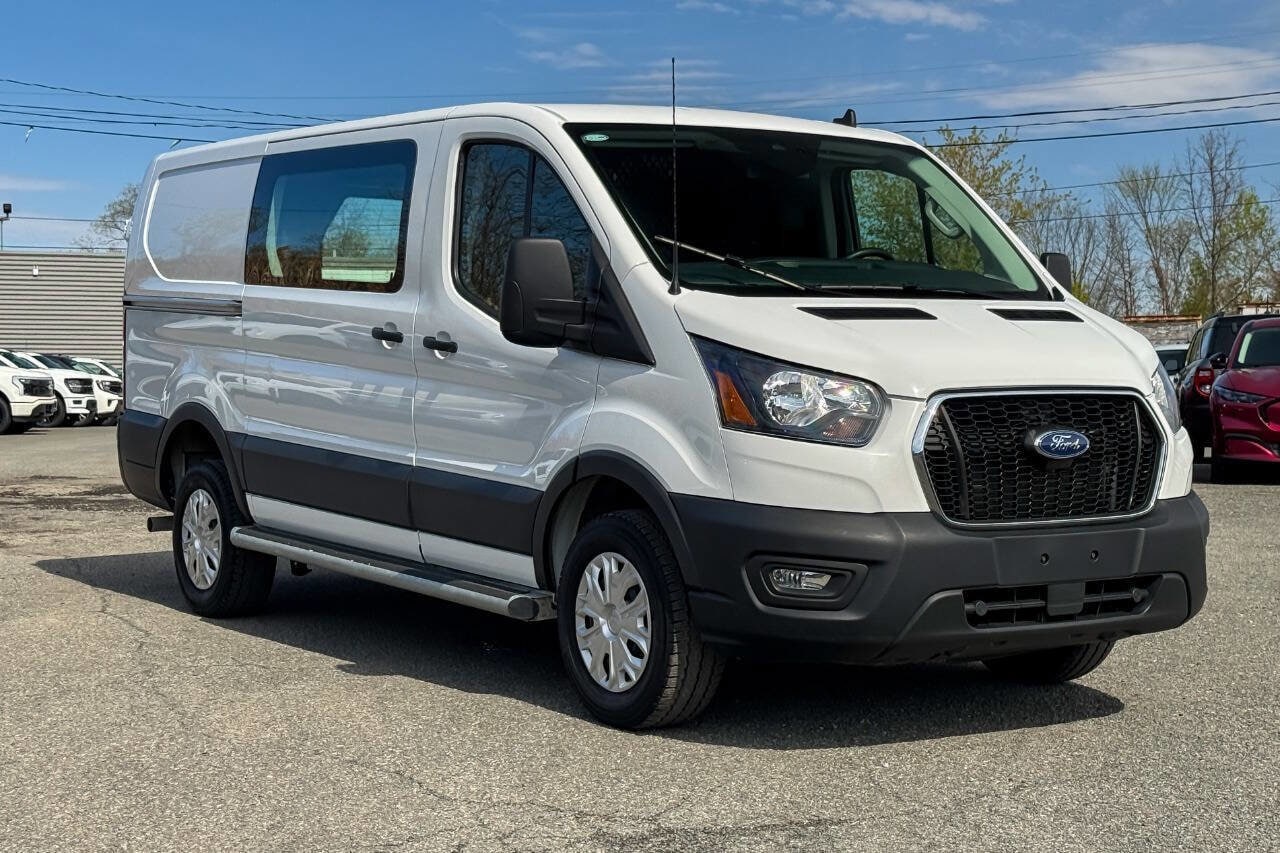 2024 Ford Transit 250 Low Roof 148 WB's photo