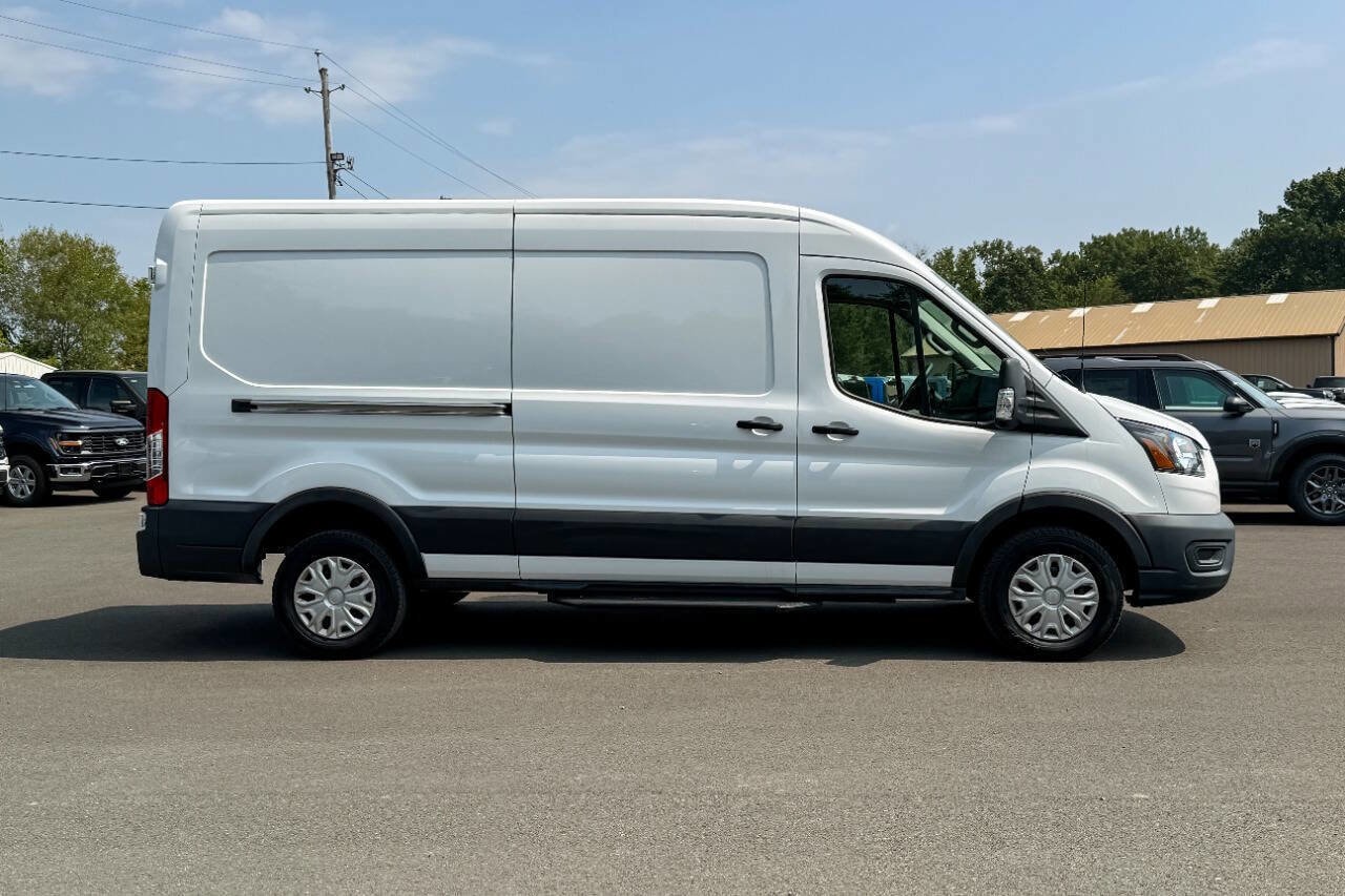 Used 2022 Ford E-Transit Cargo Van Base with VIN 1FTBW9CK8NKA40735 for sale in Mechanicville, NY