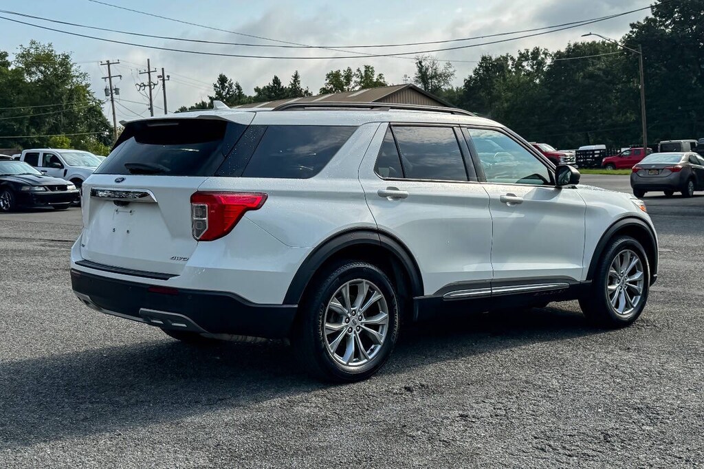 Used 2023 Ford Explorer XLT AWD 4dr SUV SUV