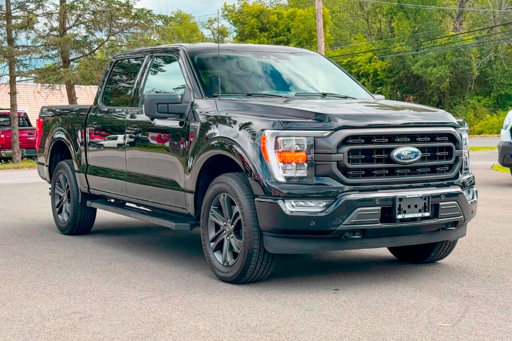 Used 2023 Ford F-150 XLT 4x4 4dr SuperCrew 5.5 ft. SB Truck SuperCrew Cab