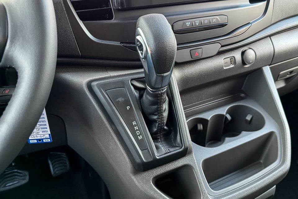 2025 Ford Transit Passenger Van XL - Photo 30