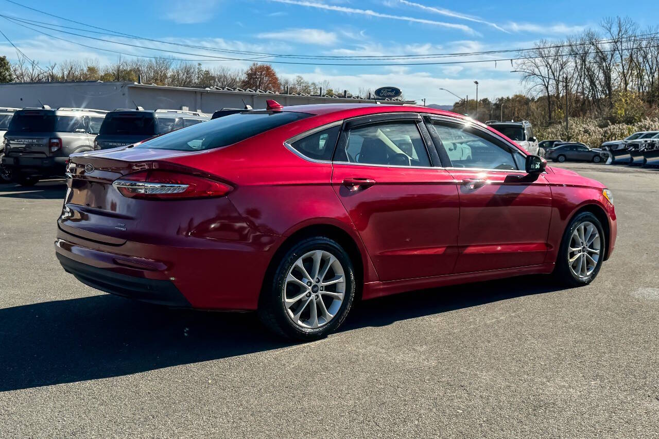 Used 2020 Ford Fusion Hybrid SE 4dr Sedan Sedan