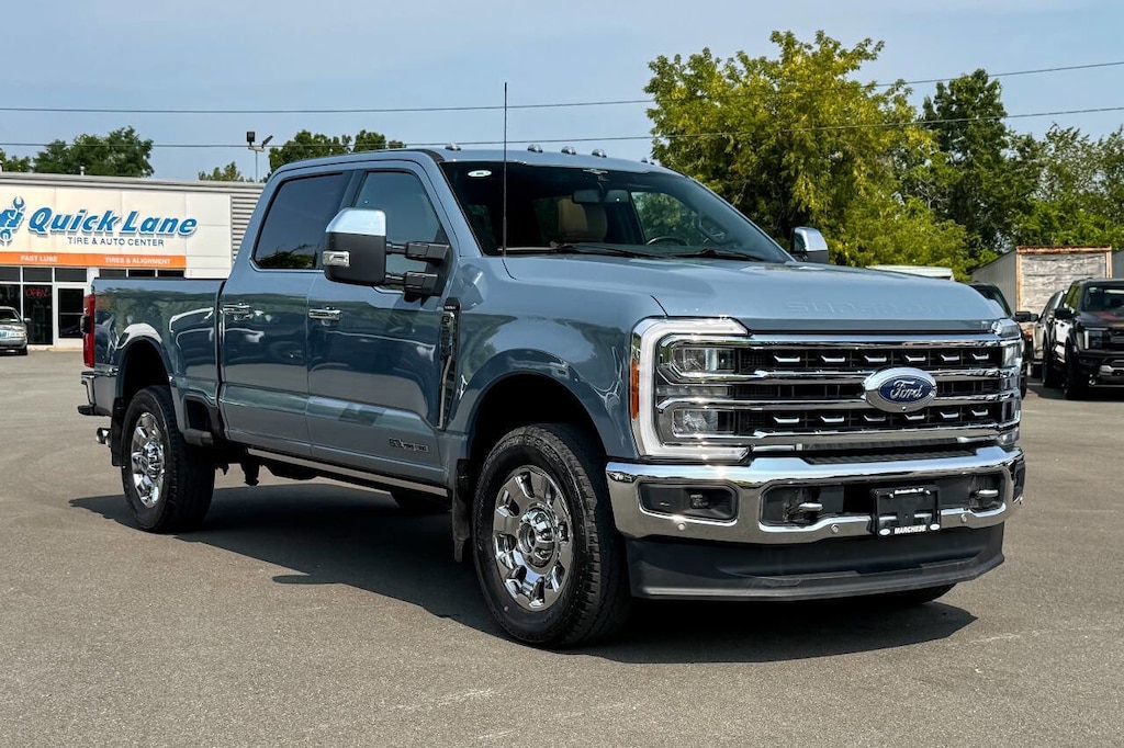 Used 2023 Ford F-250 Lariat 4x4 4dr Crew Cab 6.8 ft. SB Pickup Truck Crew Cab