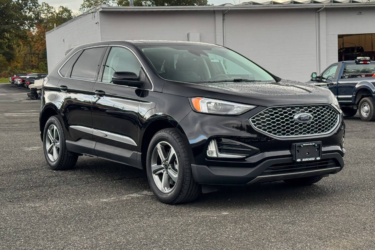  Ford Edge