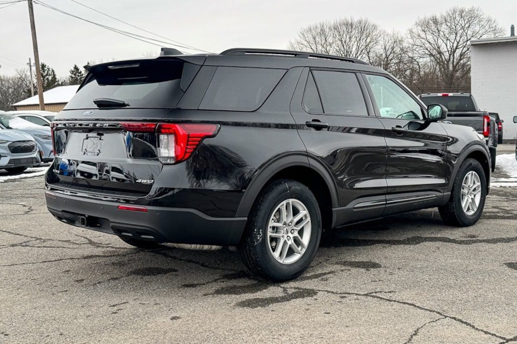 New 2026 Ford Explorer Active SUV