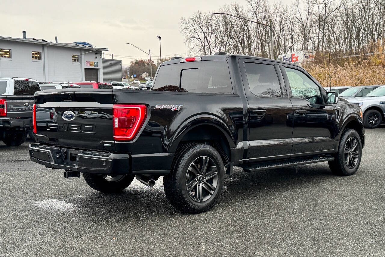 2022 Ford F-150 XLT photo 3