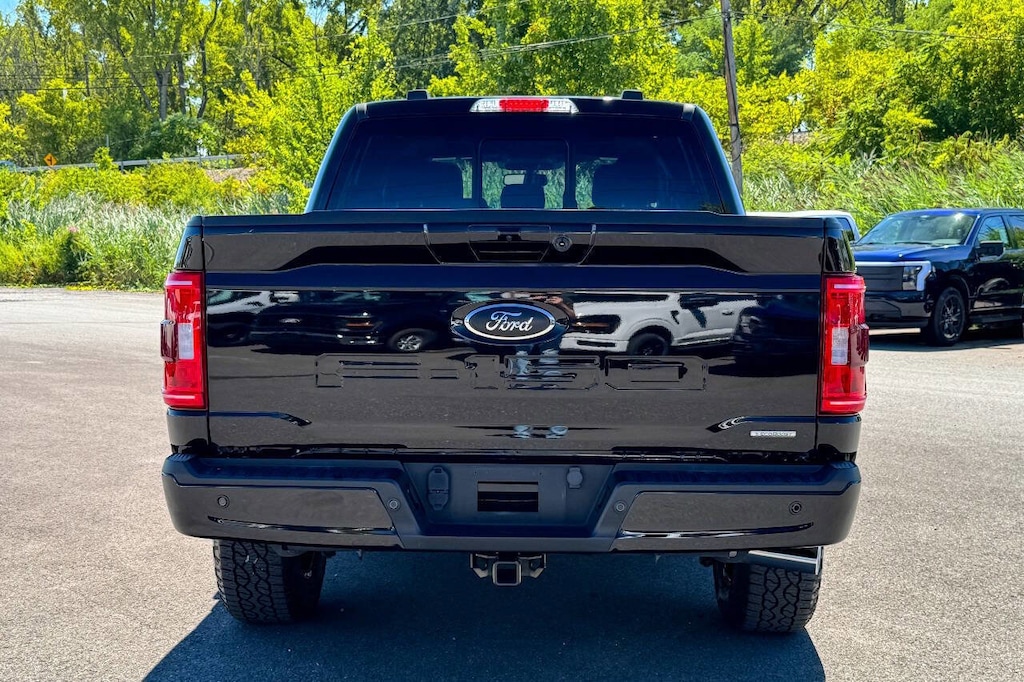 Used 2022 Ford F-150 XLT 4x4 4dr SuperCrew 5.5 ft. SB Truck SuperCrew Cab