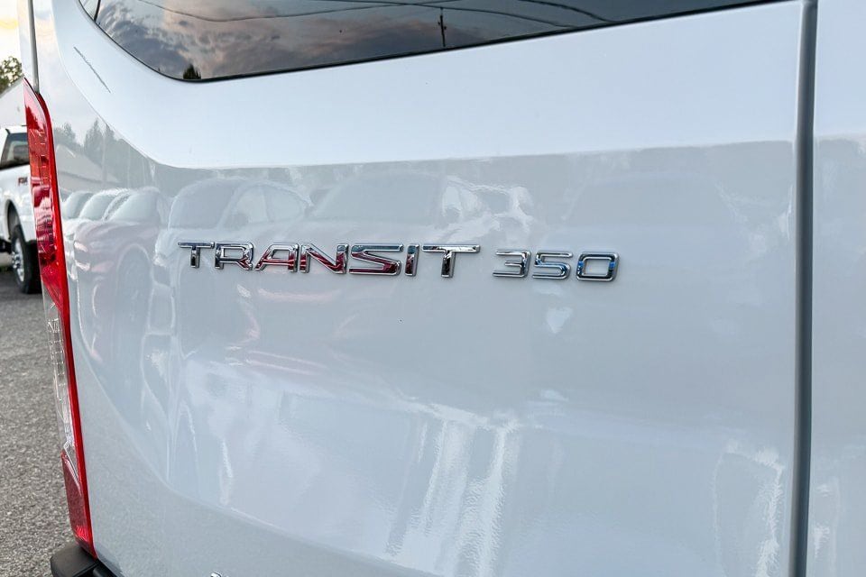 2025 Ford Transit Passenger Van XL - Photo 18