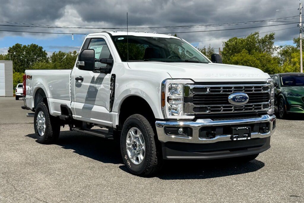 Used 2026 Ford F-350 Super Duty XLT 4x4 2dr Regular Cab 8 ft. LB SRW Pickup Pickup Truck