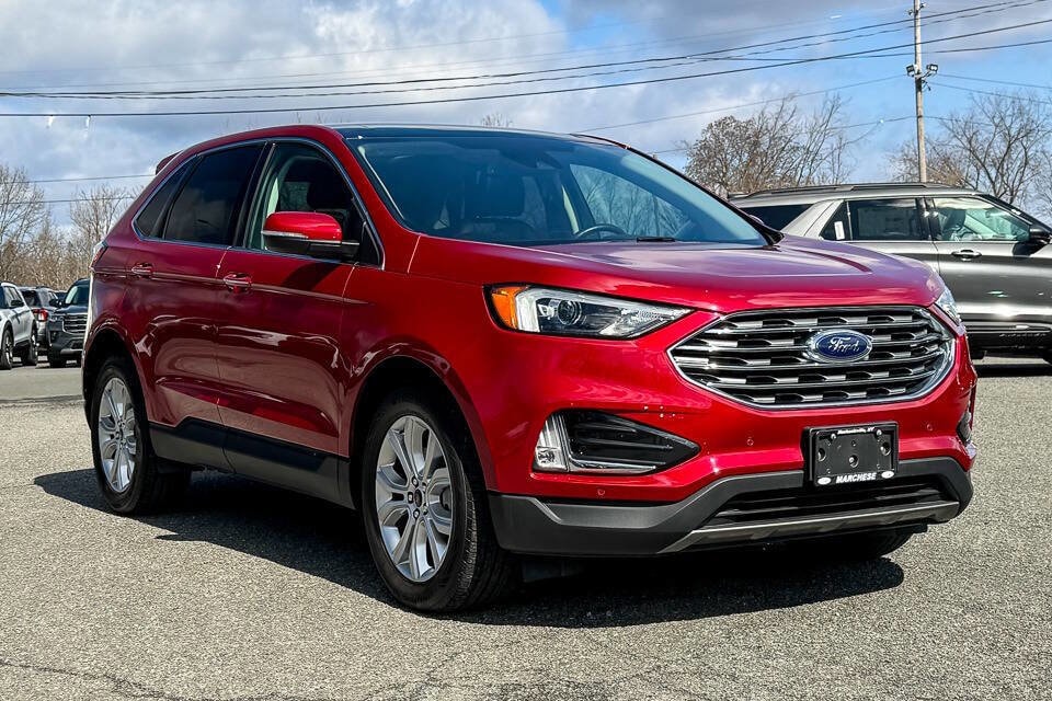 2023 Ford Edge Titanium AWD's photo
