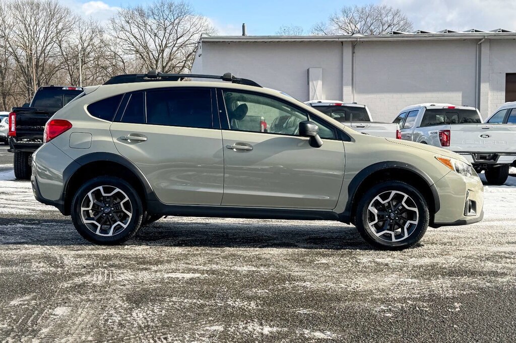 Used 2016 Subaru Crosstrek 2.0i Base AWD 4dr Crossover SUV