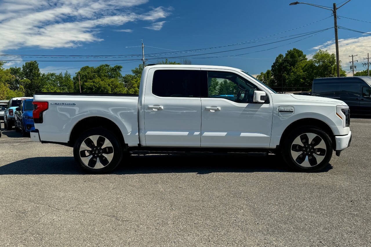 Used 2022 Ford F-150 Lightning Platinum with VIN 1FT6W1EV1NWG10304 for sale in Mechanicville, NY